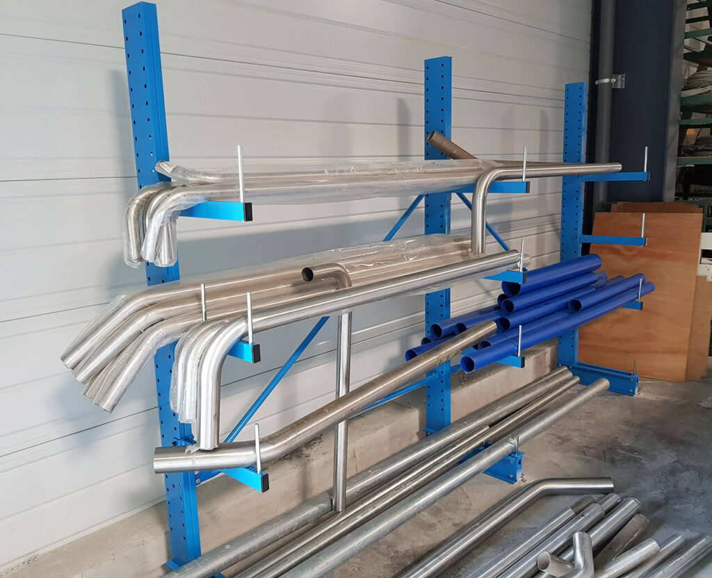 Rayonnage cantilever MiniCANT – Stockage manuel pour produits longs jusqu&rsquo;à 800 kg par colonne 3