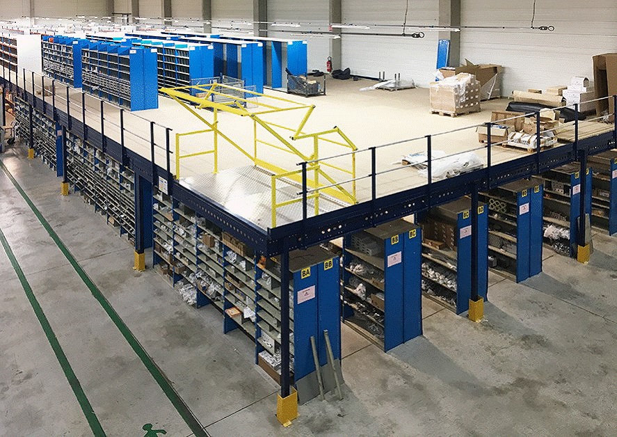 Plate-forme industrielle mezzanine démontable pour atelier et entrepôt – Optimisation des volumes de stockage 1