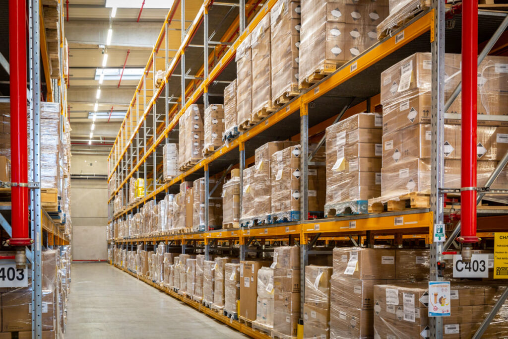 Rack à palettes modulaire PROPAL 3 – Palettier industriel lourd jusqu&rsquo;à 18 tonnes, 10 profondeurs et 28 hauteurs 1