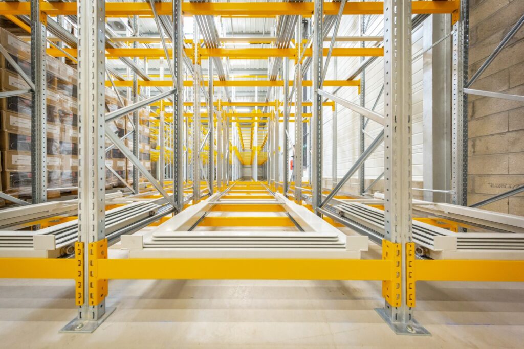 Palettier dynamique Pushback PROPAL3 – Stockage LIFO 2 à 9 palettes en profondeur, jusqu&rsquo;à 1200 kg - Image 3