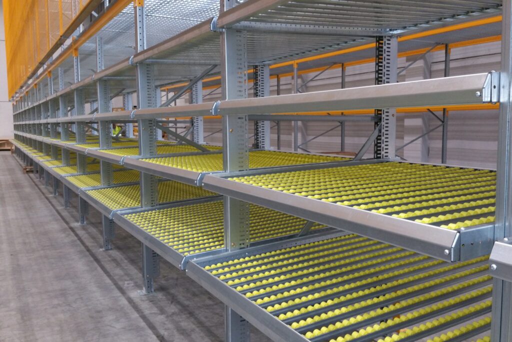 Rayonnage dynamique léger pour picking PRODYN+ – Système FIFO pour gain de temps et économie d&rsquo;espace 1