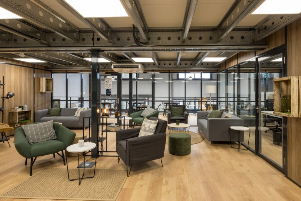 Plateforme pour bureaux et mezzanine ERP Proplus LP3 – Structure modulable certifiée EN1090 et marquée CE 4