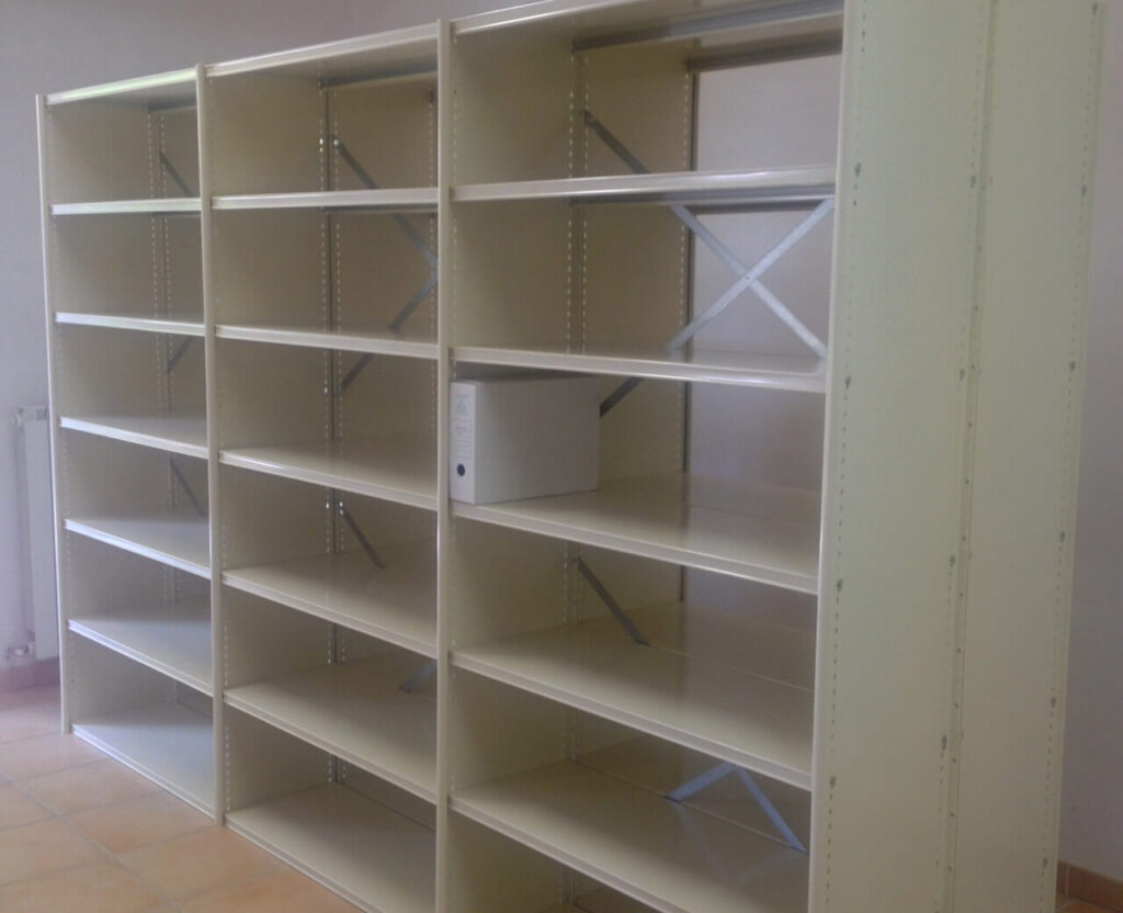 Rayonnage tôlé – Rayonnage d&rsquo;archives et de bureaux pour charges légères, fixe ou mobile 4
