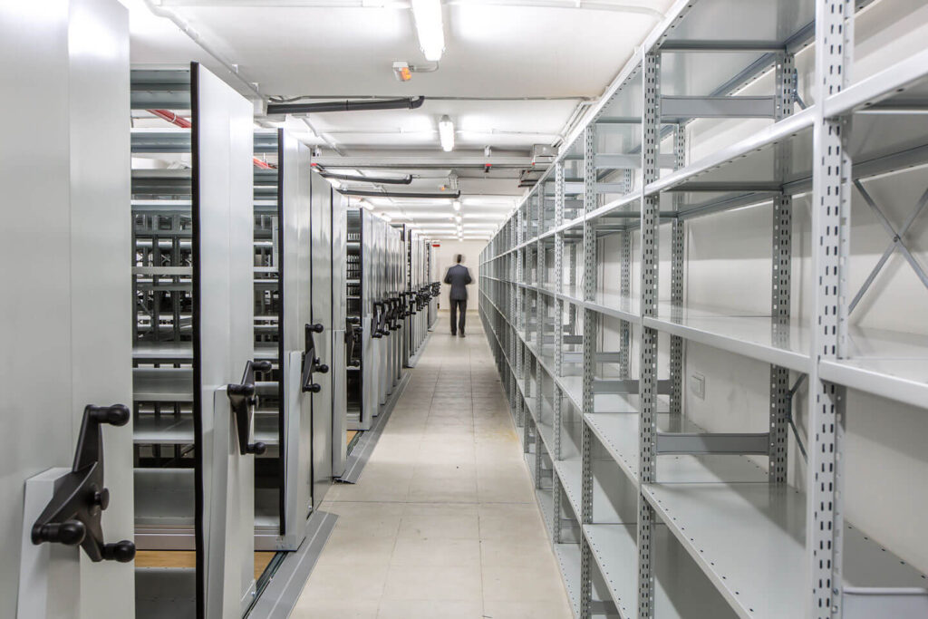 Rayonnage pour bureau & archives – stockage documentation et matériel de bureau - Image 2