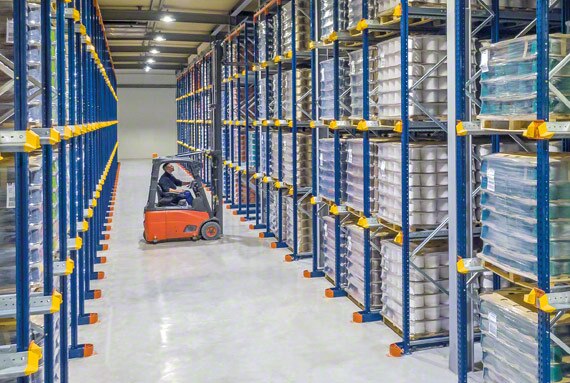 Rack à accumulation – Palettier par accumulation pour stockage haute densité de marchandises homogènes - Image 3