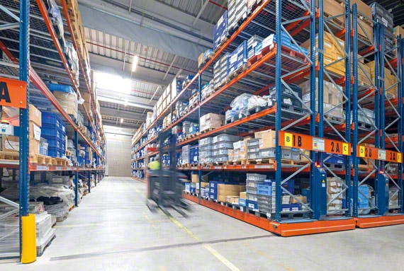 Rack mobile (palettier mobile) Movirack – Système de stockage haute densité pour palettes 4