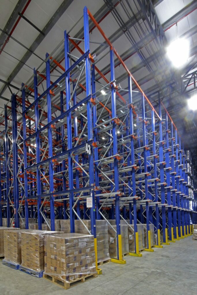 Stockage de palettes en accumulation ATOX – système Drive In et Drive Through 4