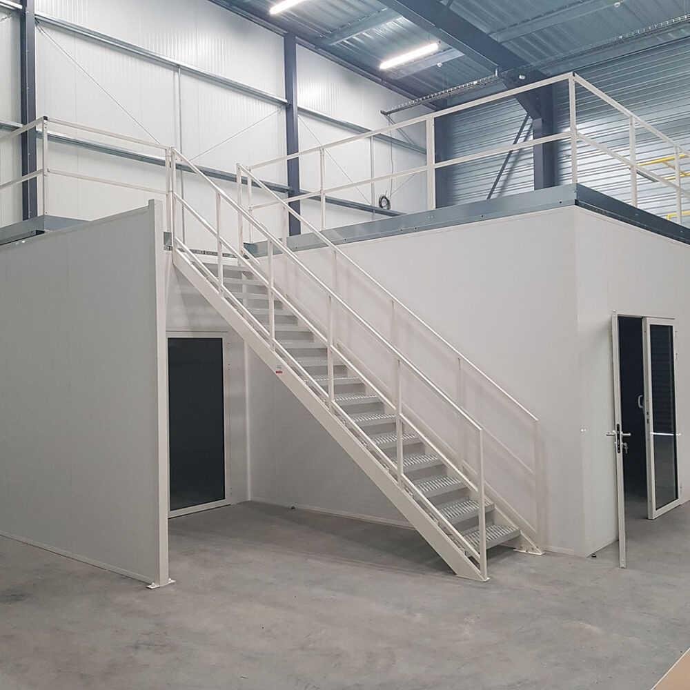Mezzanine de bureau – Plateforme métallique fabriquée en France – Installation rapide – Portée jusqu&rsquo;à 8 ml 1