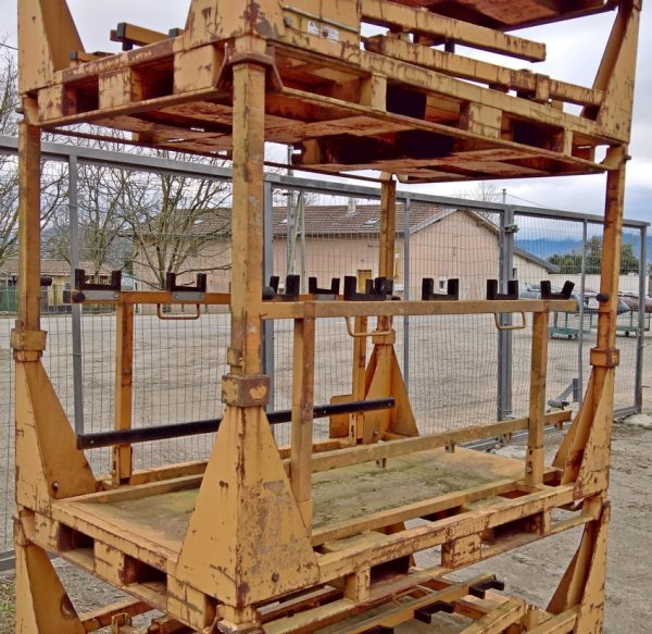 Rack mobile SMI 3116 – pliable avec barrières latérales démontables et 1340 litres de volume 1