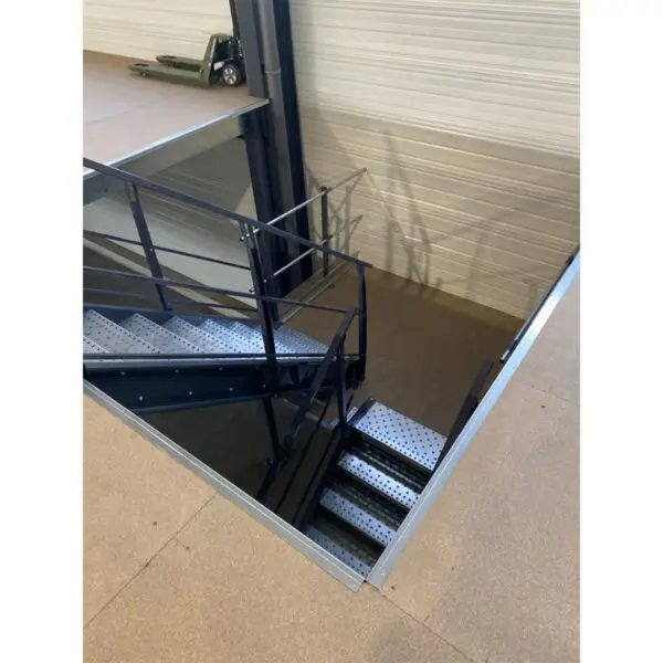 Mezzanine industrielle autoporteuse sur mesure – capacité 350 kg/m² - Image 2